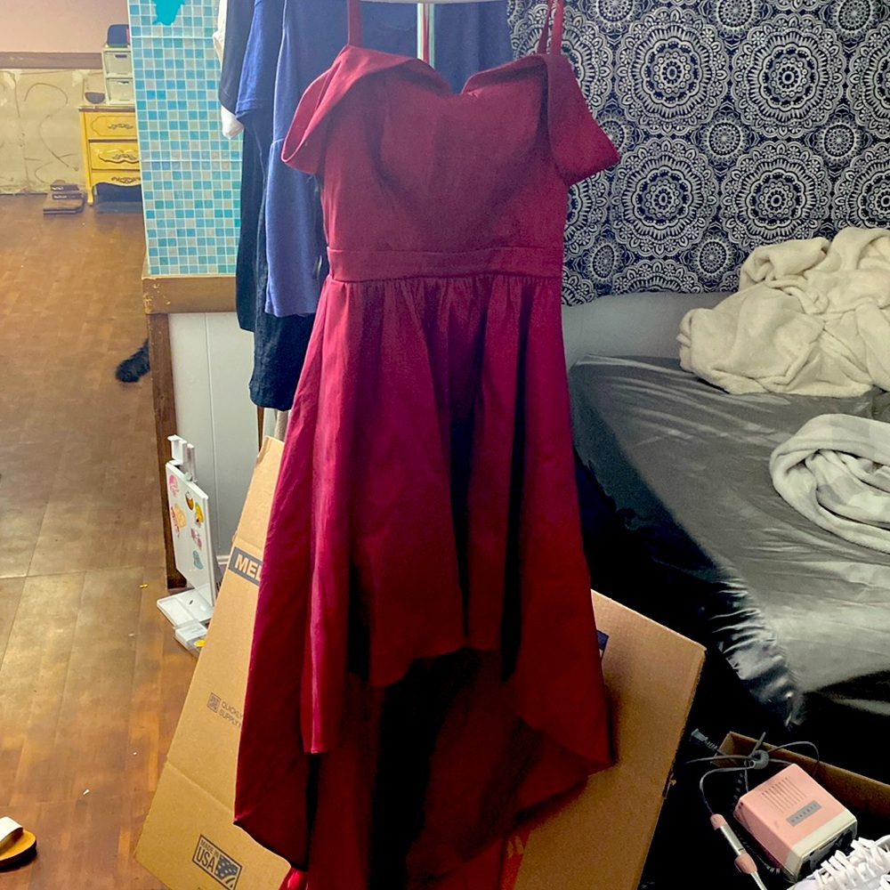 Short/long red dress